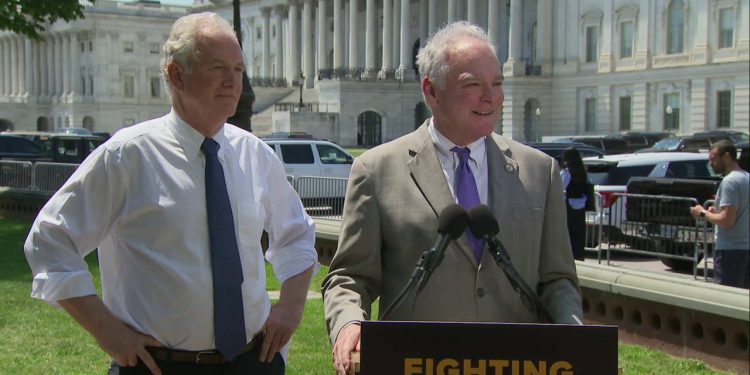 Kaine, Van Hollen, Schumer, Padilla kako bi prisilili glasovanje koje zahtijeva izvještaj o El Salvadoru