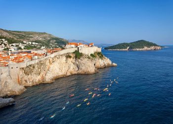 TKO BRINE O SIGURNOSTI Kajakarenje u Dubrovniku oduzelo život: "Kajak se prevrnuo, utopio se strani državljanin!"