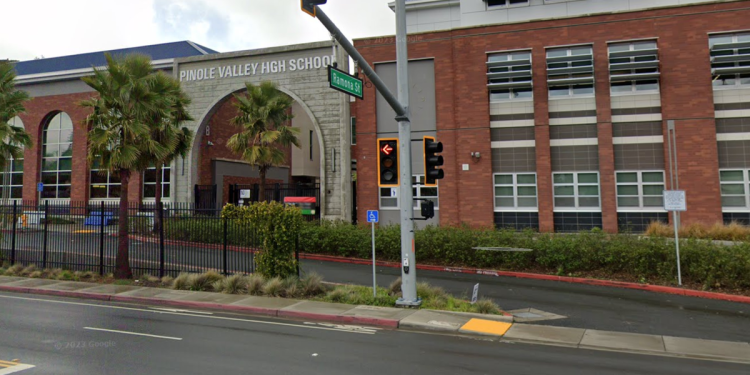 Kalifornijski srednjoškolski igrači bejzbola suspendirani zbog pozivanja azijskog protivnika ‘PF Chang’