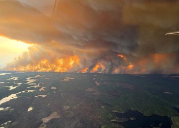 Kanade divljih požara: 17.000 prisiljenih na evakuaciju dok šumski požari bjesni preko Manitobe