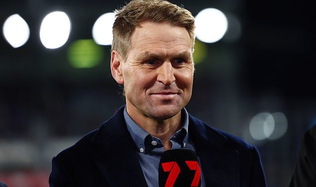 Kane Kane Cornes u Kaneu sedme podiže poklopac na ono što je rečeno kad je imao zadivljujući sukob sa stranom s trenerom AFL -a Luke Beveridge na televiziji uživo