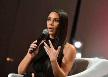 Kardashian nakit Heist Trial Live: Kim svjedočiti u slučaju 10 milijuna dolara ‘Djed pljačkaši’ u Parizu