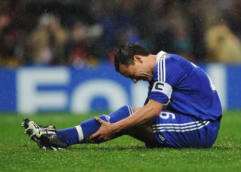 ‘Kasna promjena u dogovorenom završnom kaznenom nalogu Lige prvaka 2008. godine izložio je suigrač Chelsea-a, koji kaže da je kapetan’ pokušao biti heroj ‘i imena čije je mjesto zauzeo