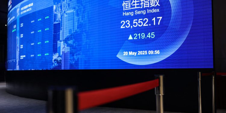 Kina smanjila kamatne stope, dionice rastu