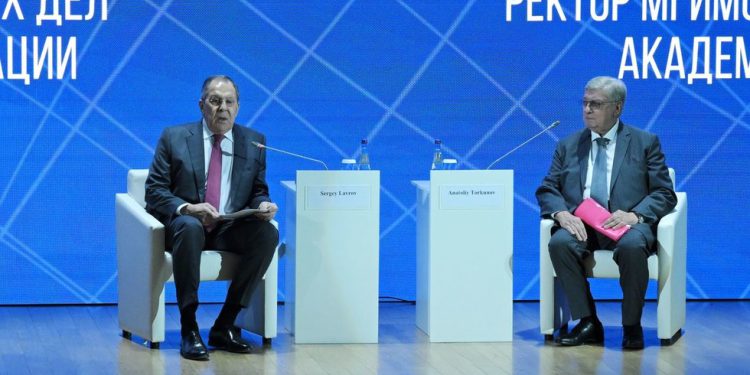 Ključni sukobi iz Lavrovih govora – RT Rusija i bivši Sovjetski Savez