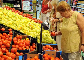 Konzum, Lidl, i Spar najviše zaradili; prosječna plaća u trgovini na malo 941 euro