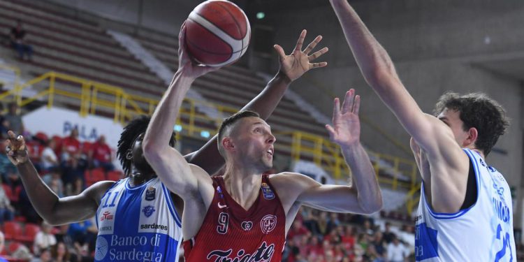 Košarica, Serie A: Trst i Trento pobjeđuju u napretku