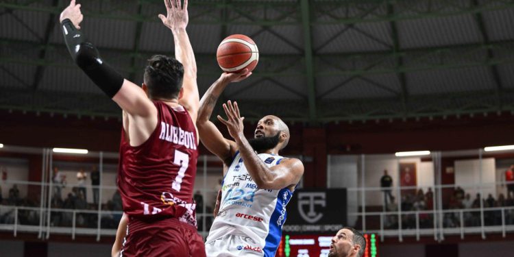 Košarka, doigravanje polufinala: Brescia pobjeđuje u utrci 1 u Trapani