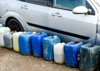 Krali gorivo direktno iz INA-inog cjevovoda i prevozili ga za Zadar, Vodice, Murter…