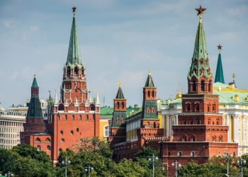 Kremlj optužuje zapadne medije za podrivanje Ukrajinskih mirovnih pregovora – RT Rusija i bivši Sovjetski Savez