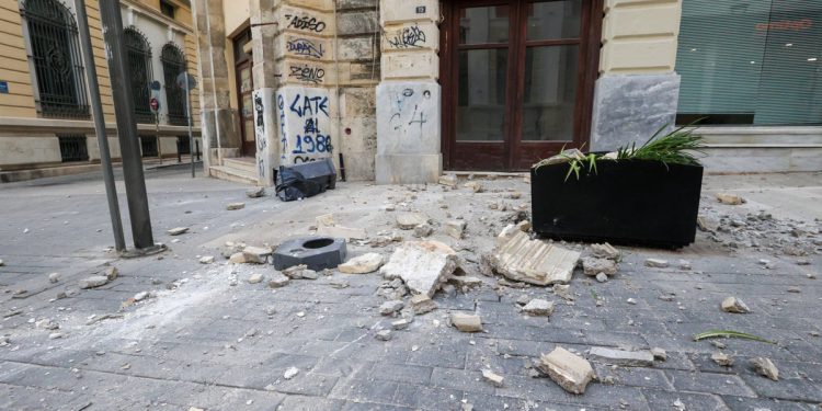 Kreta Potres najnovije: Pomotnice se nastavljaju nakon 6.1 Quake s turističkim mjestima još uvijek zatvorenim