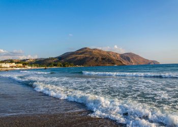 Kreta potres: Grčka izdaje upozorenje cunamija nakon potresa magnitude od 5,9