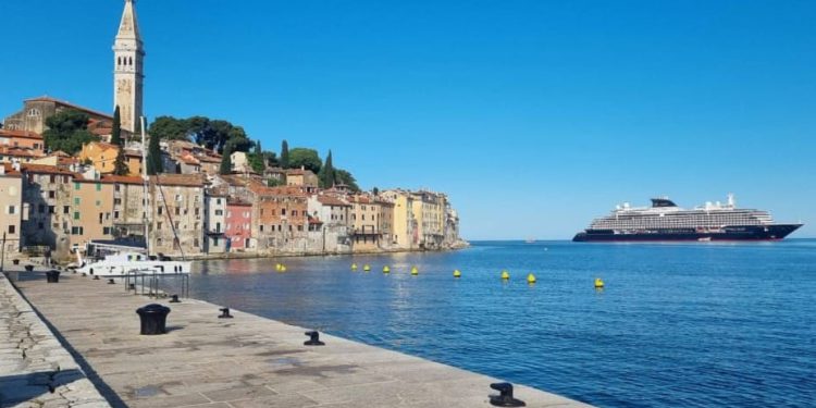 Kruzer Explora I pristao u Rovinju