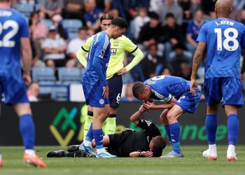 Leicester-Southampton: sudac David Webb Va Ko i Vardy zvižda