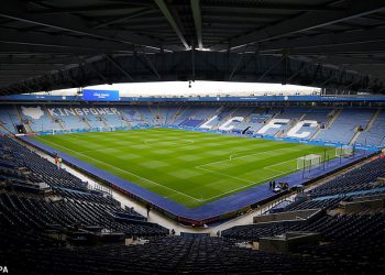 Leicester je optužen za kršenje financijskih pravila Premier lige u ogromnom udarcu u njihovu nadu u trenutačni povratak na vrhu leta