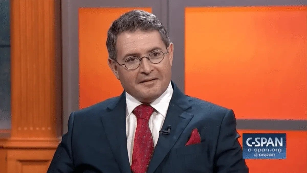 Trump je u svojoj posljednjoj istinskoj diatribe razbio konzervativni pravni aktist Leonard Leo