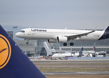 Let Lufthansa letio je bespilotnim 10 minuta nakon što se Copilot onesvijesti