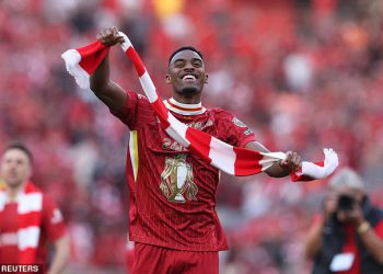 Liverpool vezni igrač Ryan Gravenberch otvara se u učenju iz Predavanja Virgil van Dijk i osjećajući se kod kuće kao kucajući srce ARNE utora za utor Arne