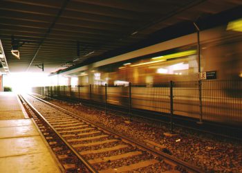 Lopovi u Španjolskoj pokrali bakrene kablove i zaustavili vlakove. Ministar: “Ovo je ozbiljna sabotaža!”