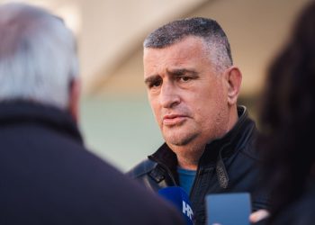 MLADI OSTAJU U SINJU Počinje isplata demografskih potpora u alkarskom gradu