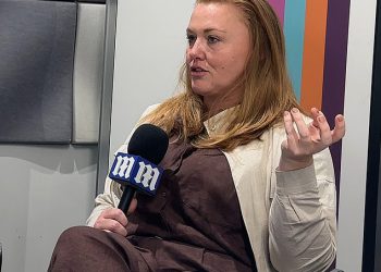 Mafs ‘Katie Johnson otkriva kako se mučenje silovanja ostavilo skrivajući se iza debljanja prije nego što se okrenula injekcijama mršavljenja kako bi povratila njezino zdravlje:’ Polako sam se ubila ‘