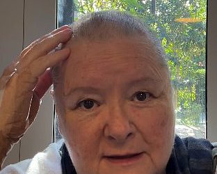 Magda Szubanski najavljuje dijagnozu raka četiri faze u razornom videozapisu