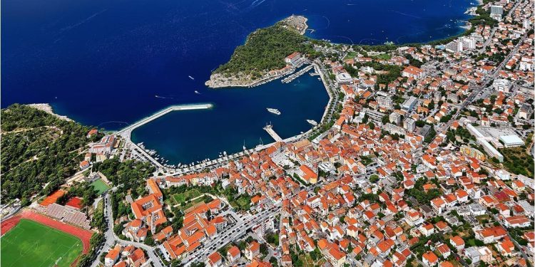 Makarska otvara vrata autentičnim okusima: Počinje Autentica Food&Wine Festival