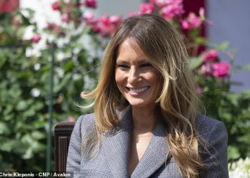 Melania Trump ispričava povratnu reakciju s memoarom koji je narezan na ai