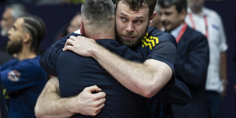 Melli, od Milana do Eurolige s Fenerbahceom između Scazzija, napora, sumnji i suza radosti