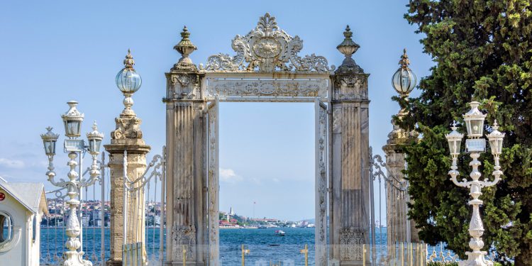 Meter o neviđenom interesu za pregovore Rusije i Ukrajine: Veliki igrokaz ili velika partija šaha?