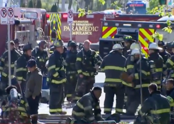 Milwaukee apartmanski požar ubija četiri osobe, raseljava stotine