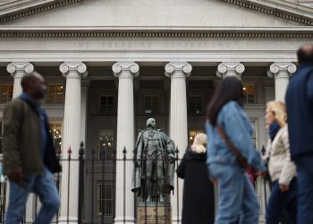 Moody’s donosi prvu američku kreditnu ocjenu smanjenja od 1917. – RT World News
