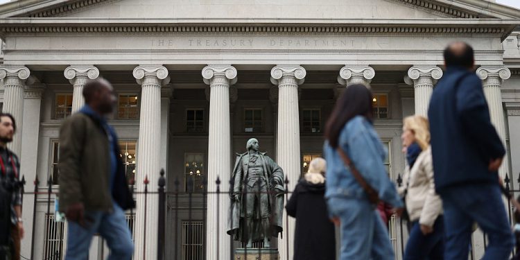 Moody’s donosi prvu američku kreditnu ocjenu smanjenja od 1917. – RT World News