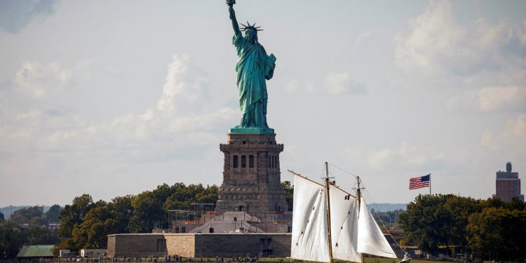 Moody’s srušio kreditni rejting SAD-a zbog rasta duga na 36 bilijuna dolara