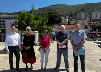 Mostovci predložili rješenja: Treba dislocirati ordinacije iz Gruža, izgraditi parking na Gornjem Konalu, novi ulaz na Nuncijatu i urediti oborinsku odvodnju u Gružu