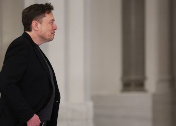 Musk ‘Povratak na 24/7’ rad na svojim poslovnim projektima – RT Business News