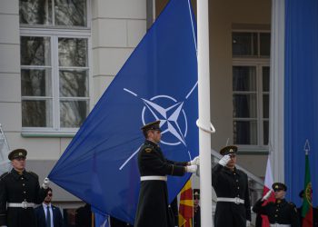 NATO pogodio korupcijski skandal – RT World News