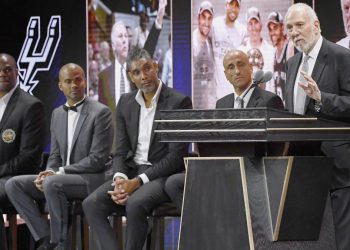 NBA, Popovich postaje predsjednik Spursa: više neće biti trener nakon zdravstvenih problema