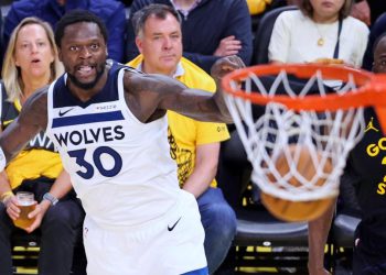 NBA, doigravanje, Minnesota pobijedila je Golden State i u finalu je. Boston 2-3 s Knicksima