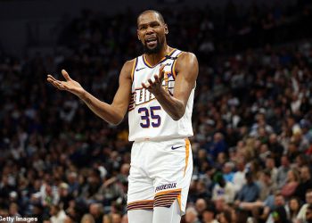 NBA zvijezda Kevin Durant pokreće brutalni napad na Fox Sports Analitičar Emmanuel Acho