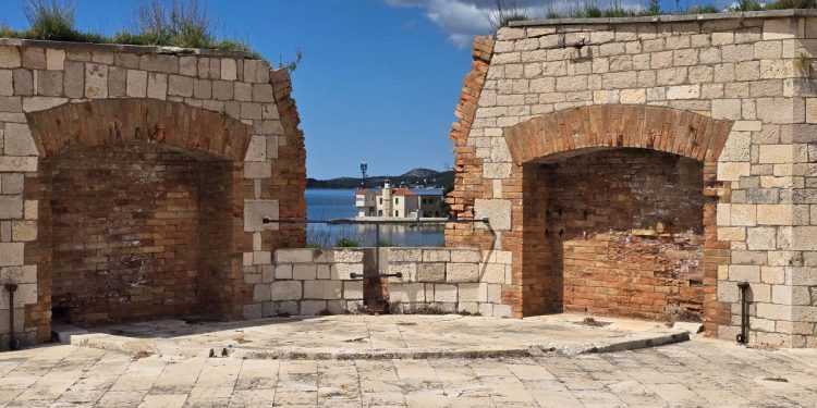 NOĆ TVRĐAVA Tvrđava sv. Nikole & Posjetiteljski centar “Kanal sv. Ante”