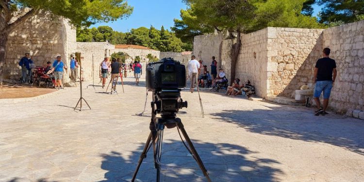 Na Dugom otoku se traže statisti za snimanje filma “Pet dana na moru”