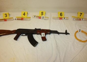 Na granici na Kleku pronađena automatska puška i eksplozivna sredstva