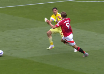 Nacrtajte Martinez EspUlso na 45 ‘!