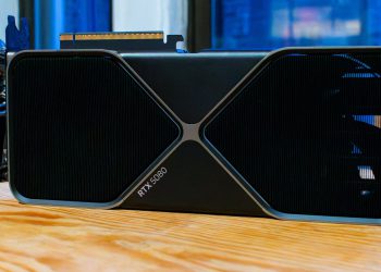 Nadogradnja na RTX 5080 na starom hardveru bilo je grubo, ali prodao me na generaciji s više okvira