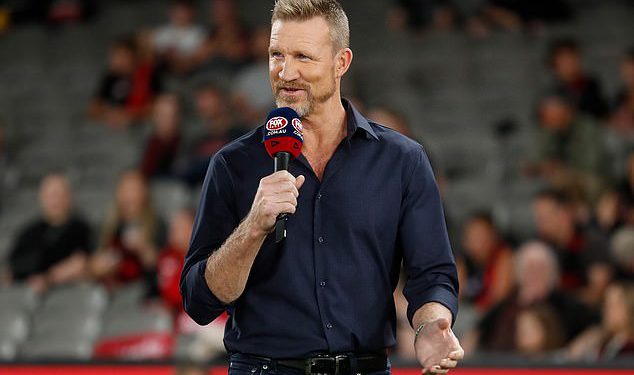 Nathan Buckley vezan je za još jednu ogromnu životnu promjenu nakon probijanja šoka sa svojom dugogodišnjom djevojkom Brodie Ryan