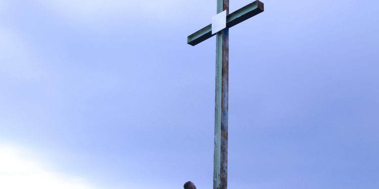 Nazivaju ga ‘Svetac pustinje’: Ovo je njegova snažna molitva predanja