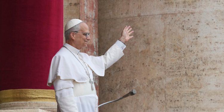 “Nema više rata”, papa Leo moli se svijetu u prvoj nedjeljnoj adresi u Vatikanu