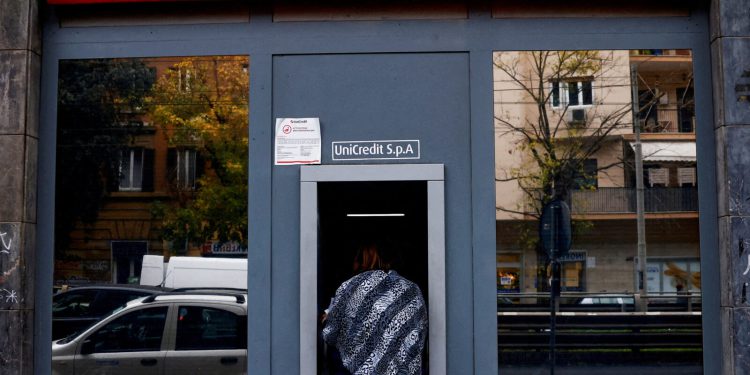 Neto dobit UniCredita porasla za 8,3 posto, banka povećava dividendu na 0,89 eura po dionici