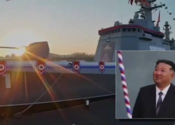 Neuspješno porinut razarač pred Kim Jong-unom, on pobjesnio